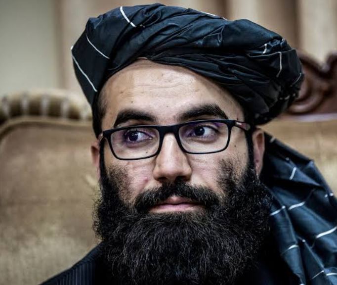 حقانی: فرار اشرف غنی روند انتقال قانونی قدرت را مختل کرد