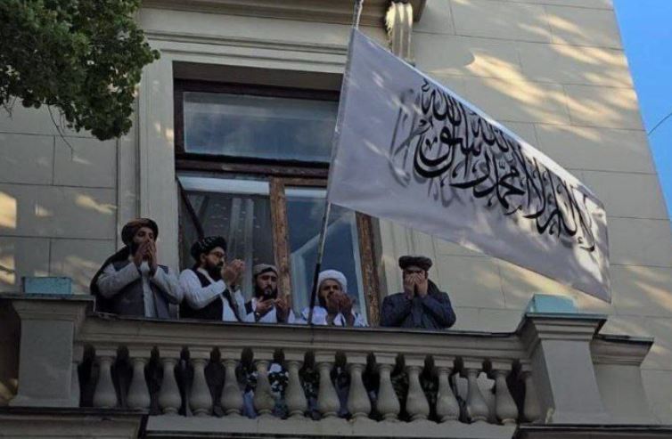 چهار سال حاکمیت طالبان: فقدان مشروعیت، اختلافات داخلی و انزوای جهانی
