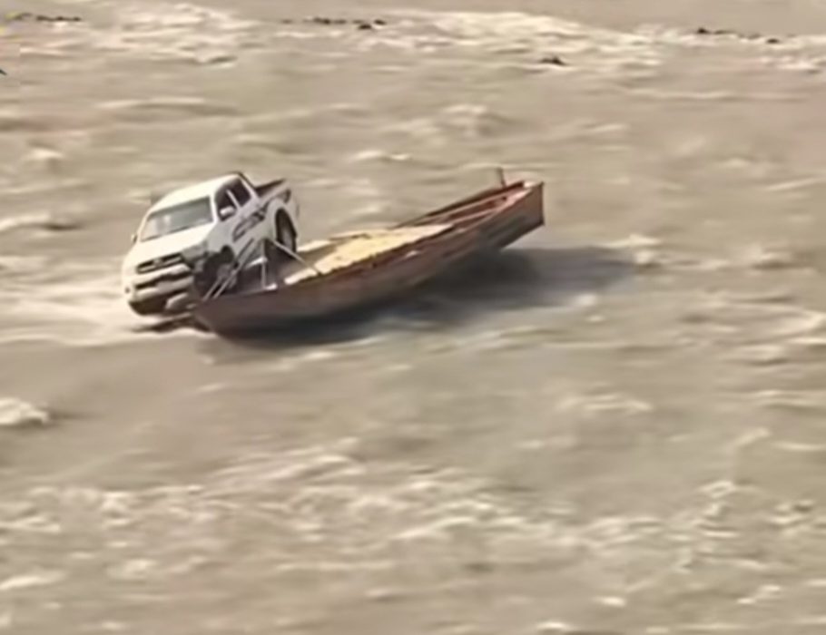 ۵ کشته و زخمی در پی واژگونی یک قایق در بدخشان