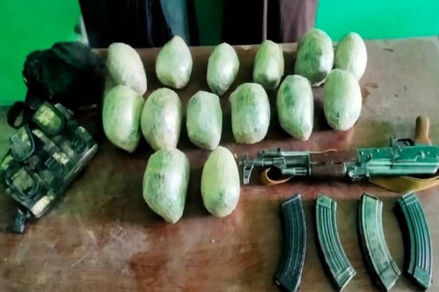 بازداشت دو نفر به اتهام قاچاق ۱۸ کیلوگرام تریاک در بغلان