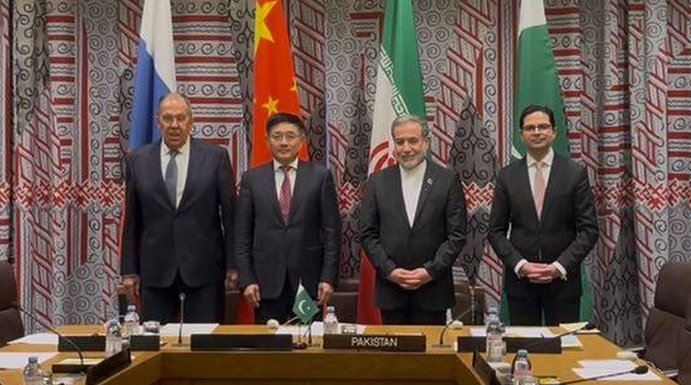 فشار چهار کشور روسیه، چین، ایران و پاکستان بر طالبان برای تشکیل حکومت فراگیر در افغانستان