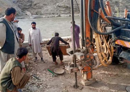 آغاز ساخت پل ۸۰ متری در بدخشان به ارزش ۶۰ میلیون افغانی توسط بخش خصوصی