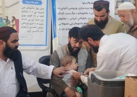 آغاز کمپاین ده‌ روزه واکسین سرخکان در ولایت تخار   