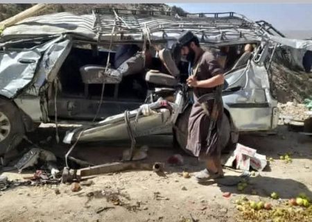 حادثه ترافیکی مرگبار در بغلان؛ ۹ نفر کشته و ۷ نفر از جمله ۴ کودک زخمی شدند