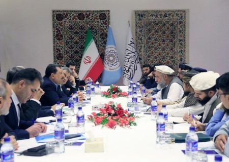 گفت‌وگوی افغانستان و ایران برای گسترش تجارت دوجانبه تا ۱۰ میلیارد دالر   