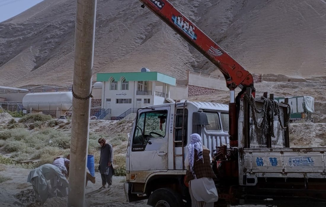 آغاز پروژه برقرسانی در بغلان؛ ۱۵۰۰ خانواده در دوشی برای نخستینبار صاحب برق میشوند