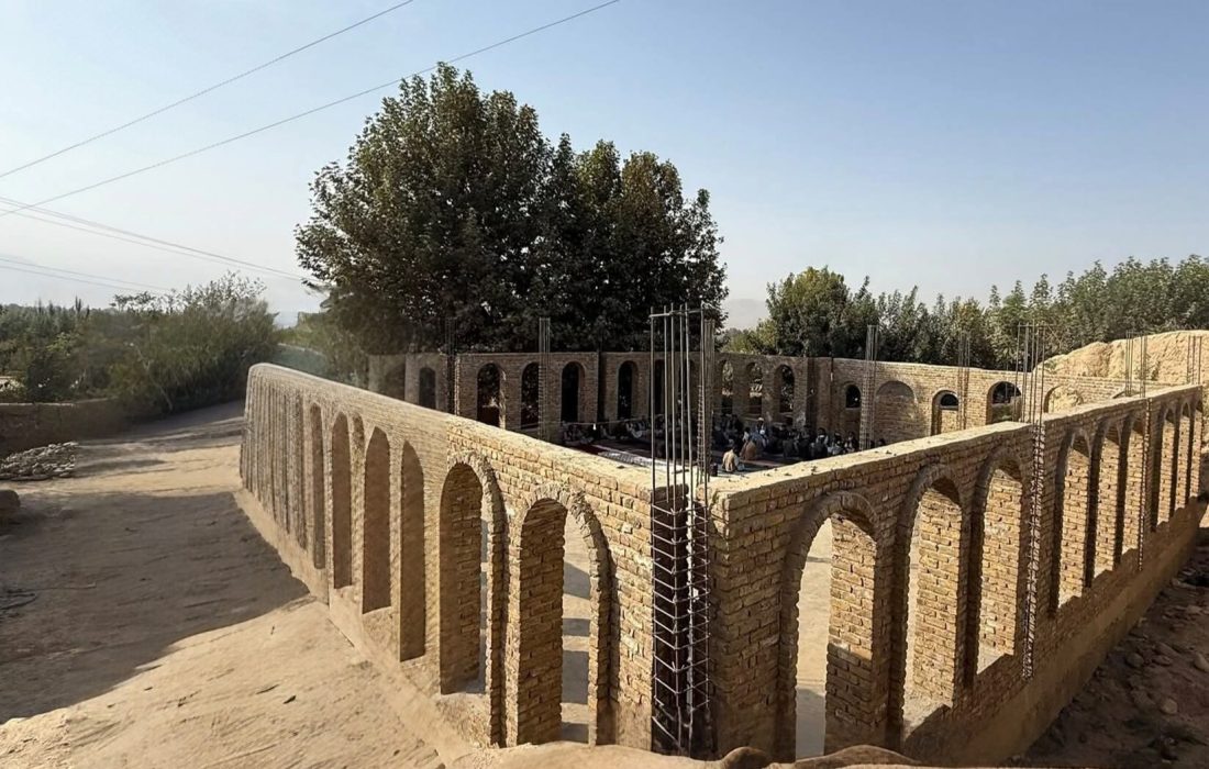 جمعآوری پول از سوی ملاها زیر نام «ساخت مسجد»؛ نارضایتی کسبهکاران در تخار بالا گرفته است