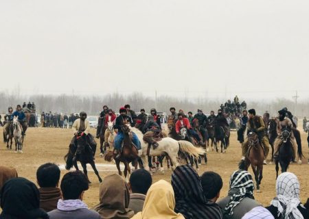 برگزاری رقابت‌های بزکشی با حضور ۶۰ چاپندار در ولسوالی دندغوری بغلان   