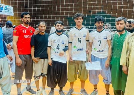 پایان رقابت‌های والیبال در بغلان با قهرمانی تیم ملا عطاالله   
