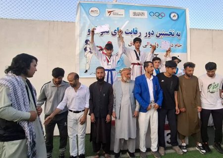 برگزاری مسابقات دوستانه تکواندو در تخار؛ ۵۰ ورزشکار در رقابت‌های رستاق شرکت کردند