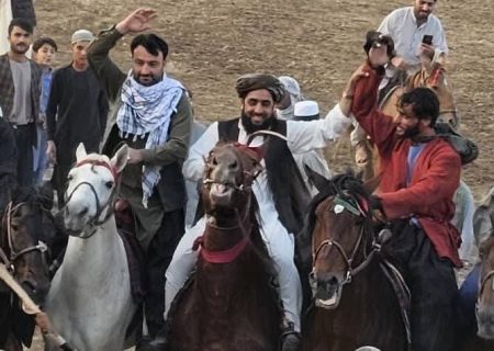 برگزاری رقابت بزکشی شمال‌شرق کشور در استدیوم کندز