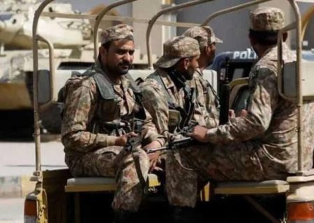 ارتش پاکستان از کشته شدن ۳۰ شبه‌نظامی در خیبرپختونخوا خبر داد