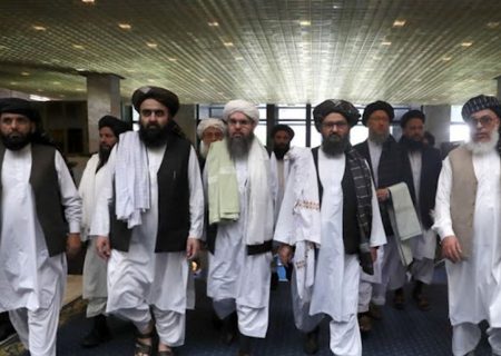 گزارش رسانه پاکستانی: فرماندهان طالبان در پی تهدید ترامپ آماده خروج از افغانستان‌اند   