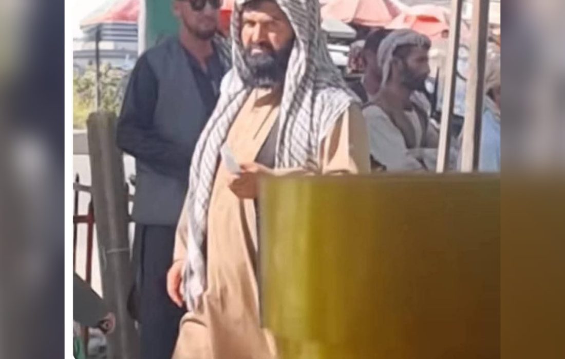 شکایت دکانداران فیضآباد از باجگیری محافظ خاص شاروال بدخشان