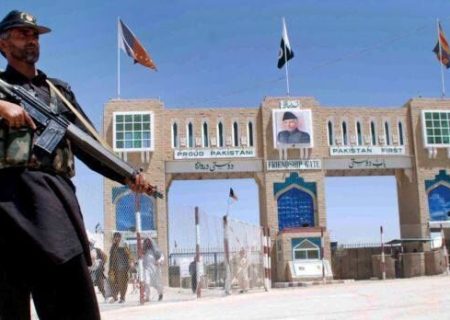 تداوم بسته‌ماندن گذرگاه‌های مرزی افغانستان و پاکستان؛ رکود شدید در بازارها و افزایش فشار اقتصادی   