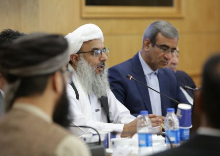 سفر هیئت ۶۵ نفره خراسان رضوی ایران به هرات برای گسترش همکاری‌های اقتصادی و تجاری   