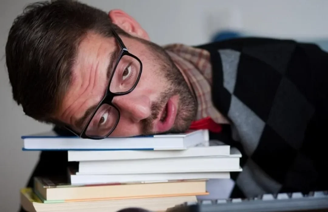 پژوهشگران هشدار دادند: کمخوابی میتواند آغازگر دیابت پنهان باشد