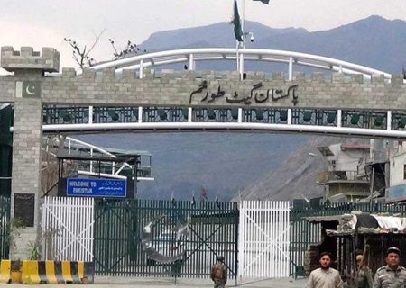بحران تجاری میان افغانستان و پاکستان؛ سکتور خصوصی پاکستان خواستار بازگشایی فوری گذرگاه‌ها شد