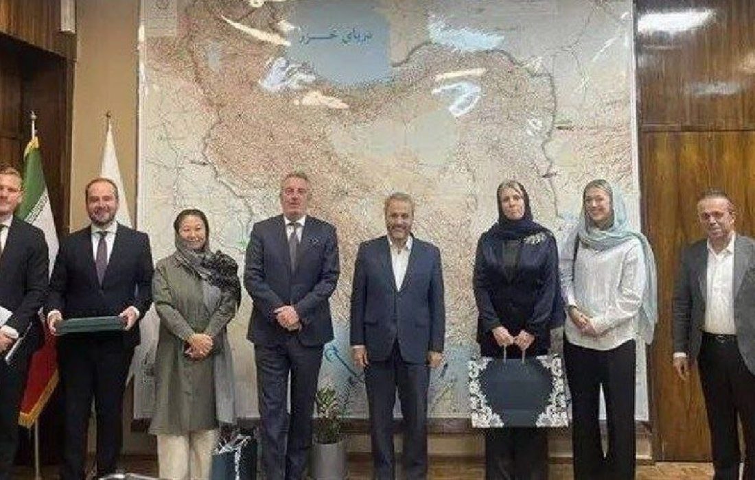 هالند بر جذب کمکهای بینالمللی برای حمایت از مهاجران افغان در ایران تأکید کرد