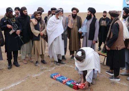 آغاز کار بخش نخست شبکه آب آشامیدنی صحی در شهرک مهاجرین ولسوالی چهاردره کندز