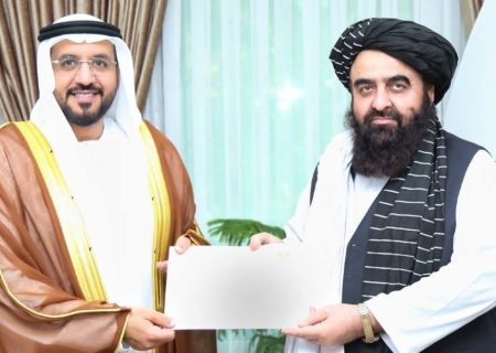 سفیر جدید امارات متحده عربی اعتبارنامه خود را به وزیر خارجه طالبان تقدیم کرد