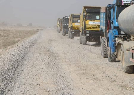آغاز قیرریزی فاز اول سرک بلخ–شبرغان؛ پروژه ۴۵۰ میلیون افغانی برای تقویت ترانزیت شمال کشور   