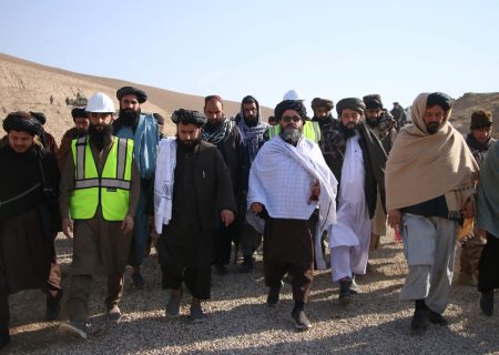 آغاز کار اعمار سرک ۱۸ کیلومتری ولسوالی کشنده بلخ با هزینه ۴۵۰ میلیون افغانی