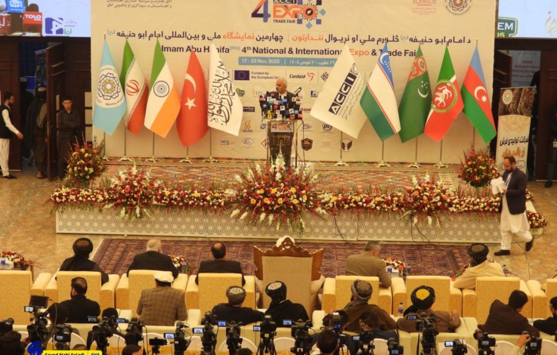 سفیر ایران در کابل: تهران بیش از هر زمان در کنار مردم و اقتصاد افغانستان ایستاده است