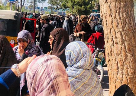 ادامه اجباری‌سازی پوشیدن چادری برای زنان در هرات؛ صدها زن از ورود به شفاخانه‌ها منع شدند