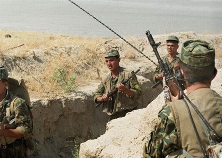 درگیری مسلحانه در مرز تاجیکستان و افغانستان، باعث کشته شدن ۵ نفر به‌شمول دو نیروی نظامی تاجیکستان شد