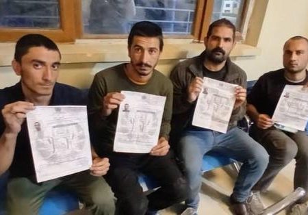 بازگشت ۲۲۸ مهاجر افغان آزادشده از زندان‌های پاکستان و عراق به کشور   