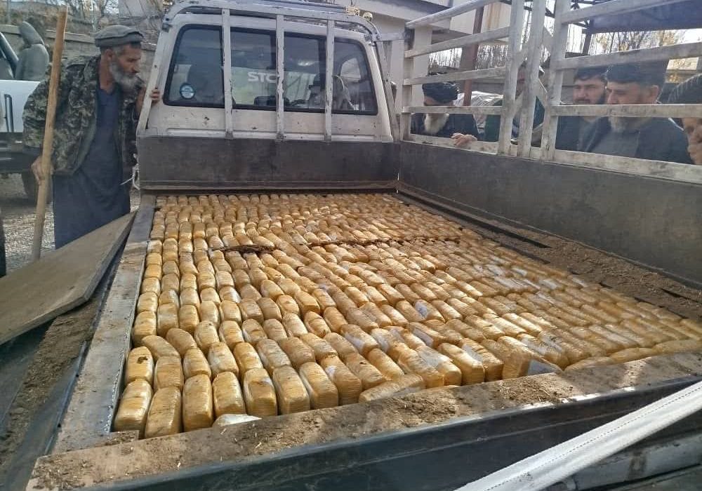 کشف ۲۲۲ کیلوگرام چرس در کشم بدخشان