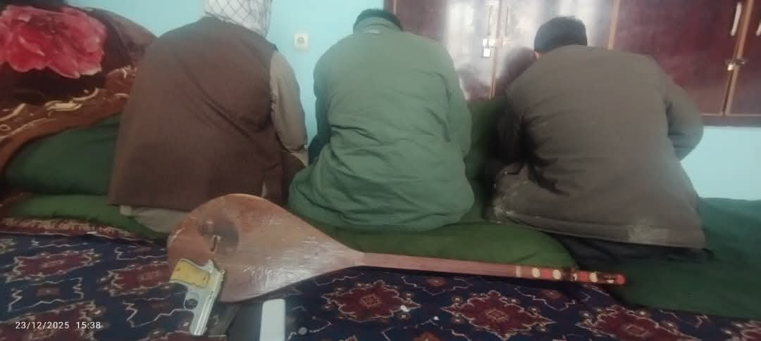 سه تن به اتهام انتقال غیرقانونی سلاح توسط پولیس ولایت تخار بازداشت شدند