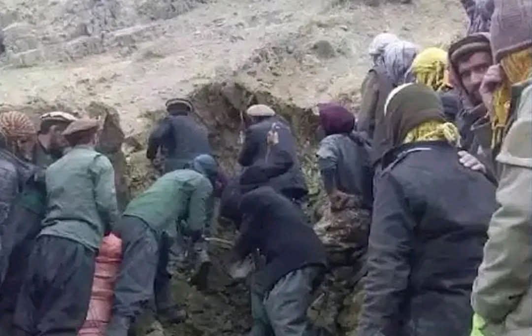 سه معدن‌کار در پی لغزش تپه هنگام شستن طلا در ولسوالی کشم بدخشان جان باختند