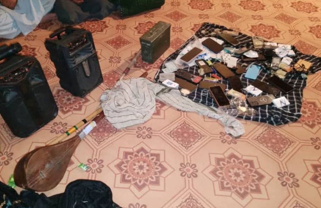 طالبان در تخار ۲۵ تن را به اتهام نواختن موسیقی بازداشت کردند