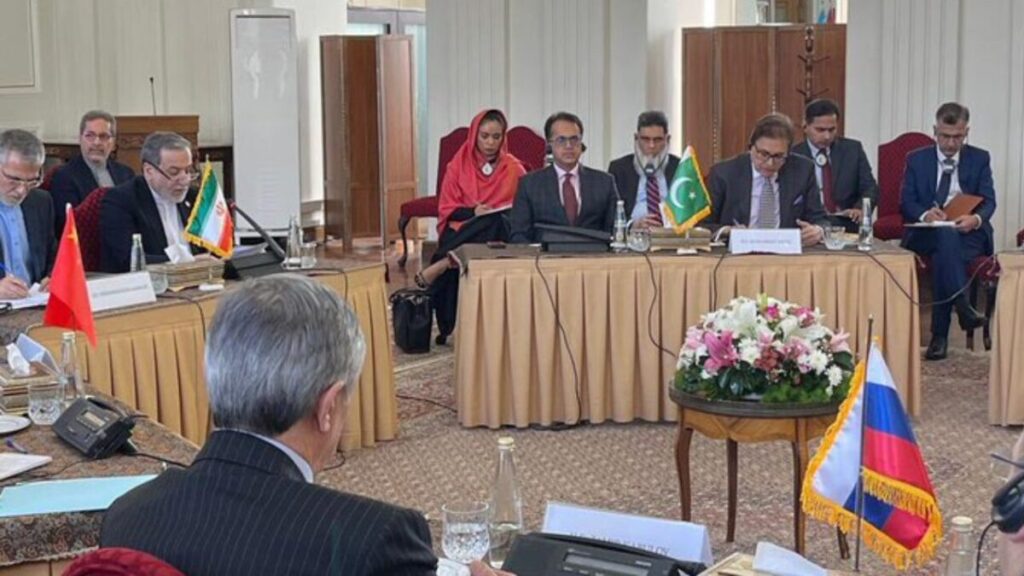 آغاز نشست نمایندگان کشورهای همسایه افغانستان در تهران با محوریت ایران