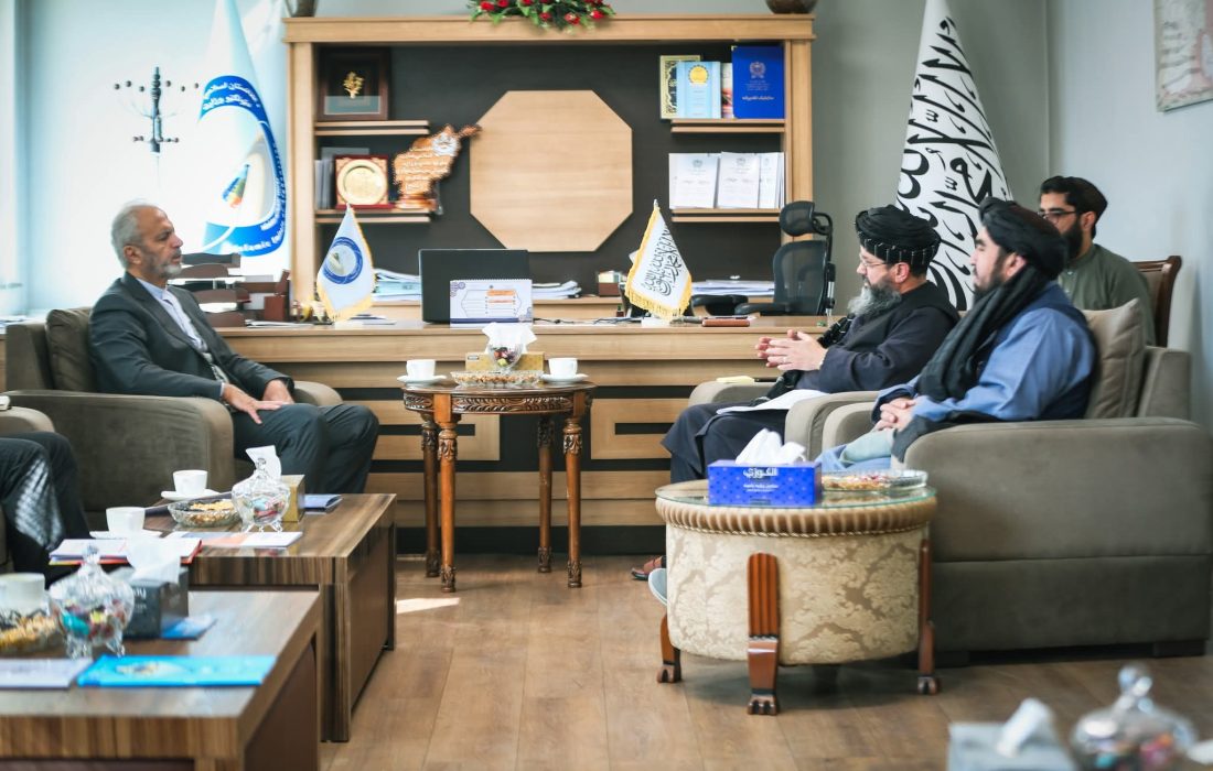 تأکید طالبان و ایران بر تسریع پروژه سرک ابونصر فراهی و گسترش همکاریهای زیربنایی