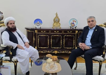 دیدار سفیر طالبان در مسکو با سفیر ازبیکستان؛ تأکید بر گسترش همکاری‌های دوجانبه