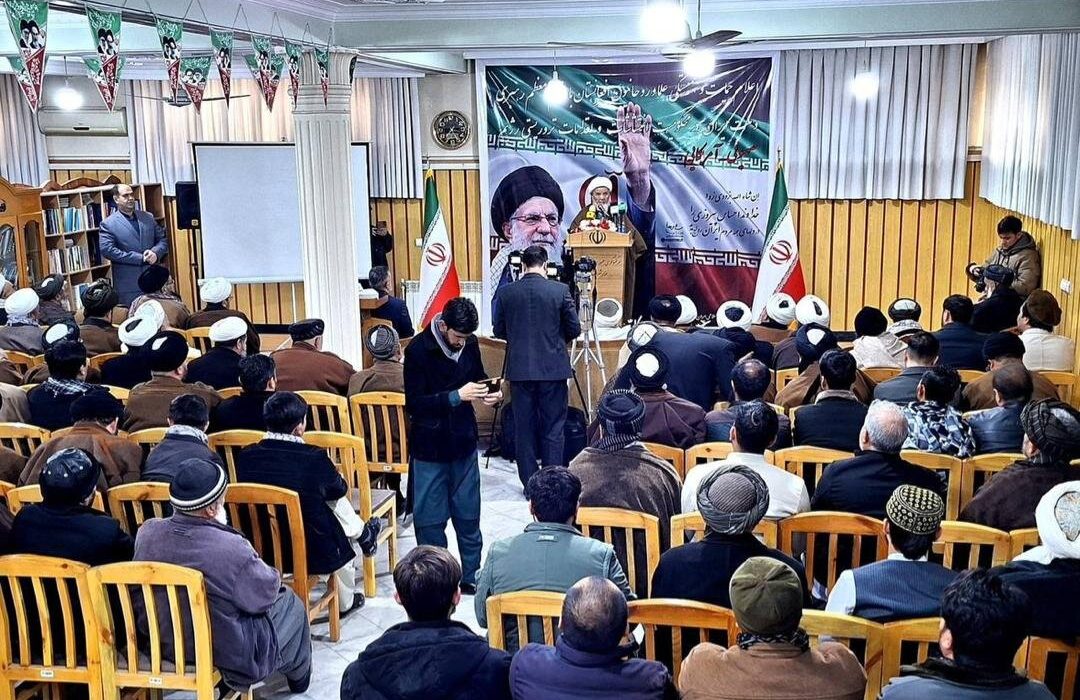 علمای افغانستان در مزارشریف از رهبر و ملت جمهوری اسلامی ایران اعلام حمایت کردند