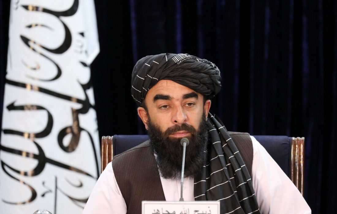 ذبیح‌الله مجاهد: پاکستان آتش‌بس با طالبان را نقض کرده و حملات به افغانستان را ادامه می‌دهد