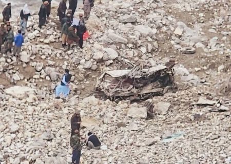 افزایش تلفات حادثه ترافیکی در ارغنجخواه بدخشان، شمار جان‌باختگان به ۱۵ تن رسید