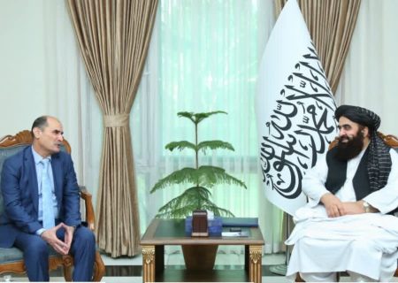 امیرخان متقی و سفیر تاجیکستان بر تعمیق روابط سیاسی و اقتصادی تأکید کردند
