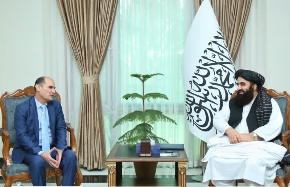امیرخان متقی و سفیر تاجیکستان بر تعمیق روابط سیاسی و اقتصادی تأکید کردند