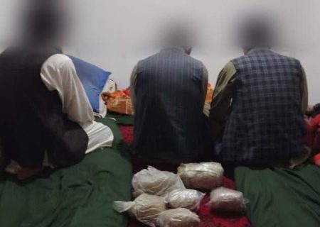بازداشت سه تن به اتهام قاچاق مواد مخدر در تخار