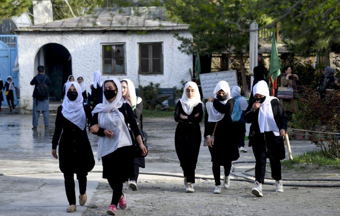 یوناما: ۱۶۰۷ روز از محرومیت آموزشی دختران در افغانستان گذشت