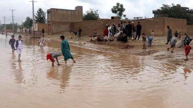 هشدار وزارت انرژی و آب درباره احتمال سیلاب در ۱۲ ولایت افغانستان