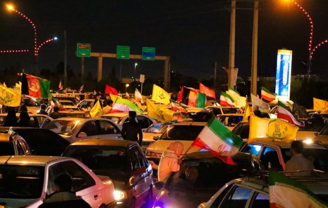 تجدید میثاق مهاجرین افغانستانی با رهبر انقلاب اسلامی ایران؛ کاروان خودرویی در مشهد و قم