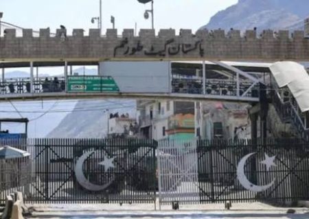 طالبان: گزارش‌ها درباره بازگشایی گذرگاه تورخم «بی‌اساس» است