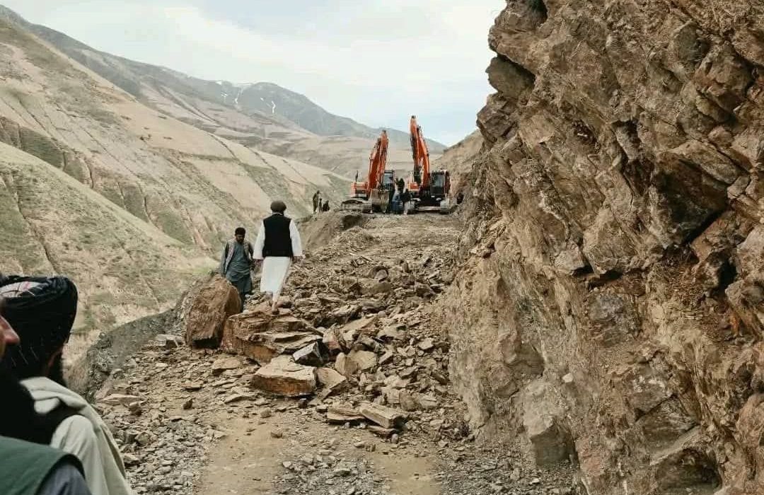 آغاز کار ساخت سرک ۱۰ کیلومتری در بدخشان به ارزش ۲۰۰ هزار دالر
