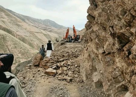 آغاز کار ساخت سرک ۱۰ کیلومتری در بدخشان به ارزش ۲۰۰ هزار دالر